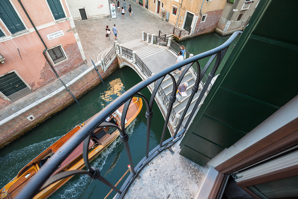 (Italiano) King Suite Canal View